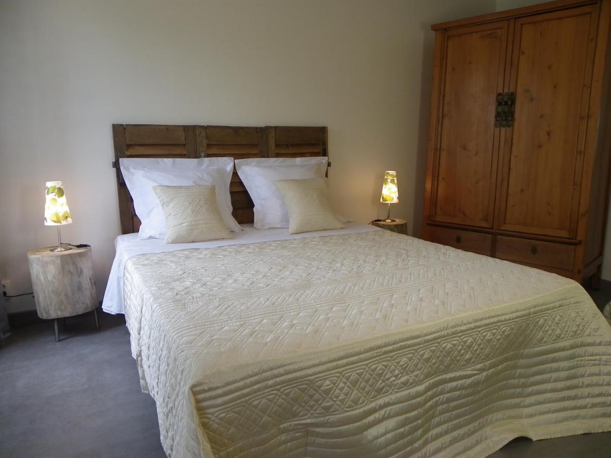 Le Logis De Saint-Martin Bed and Breakfast Haute-Goulaine Exteriör bild