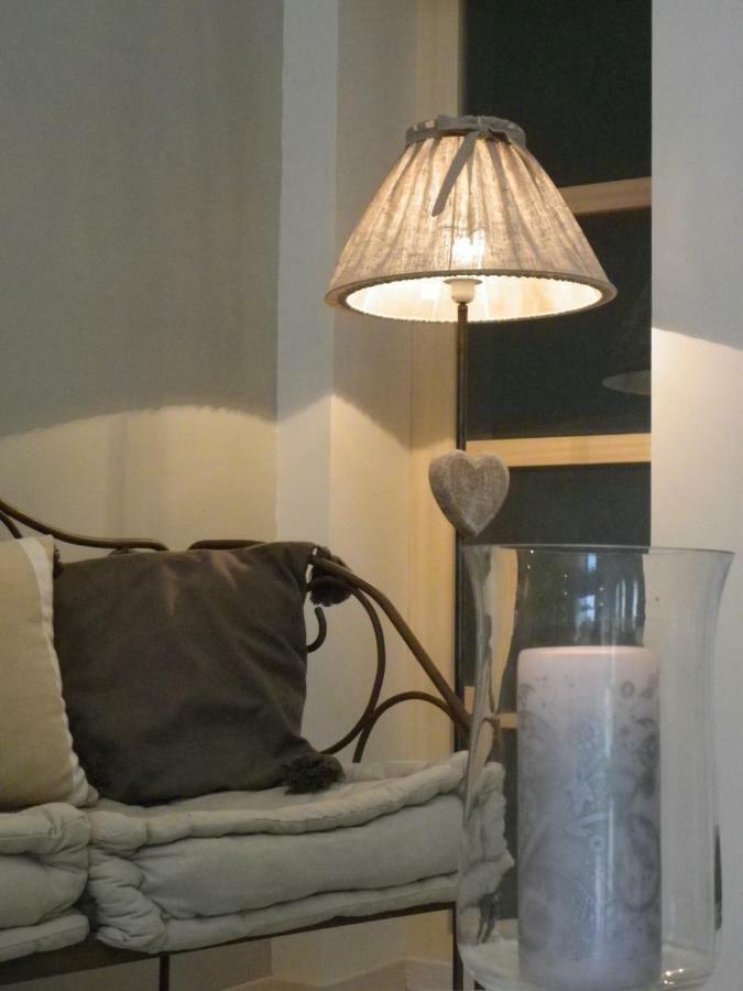 Le Logis De Saint-Martin Bed and Breakfast Haute-Goulaine Exteriör bild